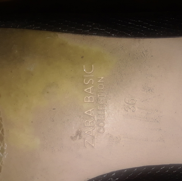 Zara Black flats faux snake skin size 6 - Picture 5 of 5